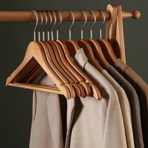 Stylish Non-Slip Wooden Hanger Set – Solution for Shirts, Jackets & Coats